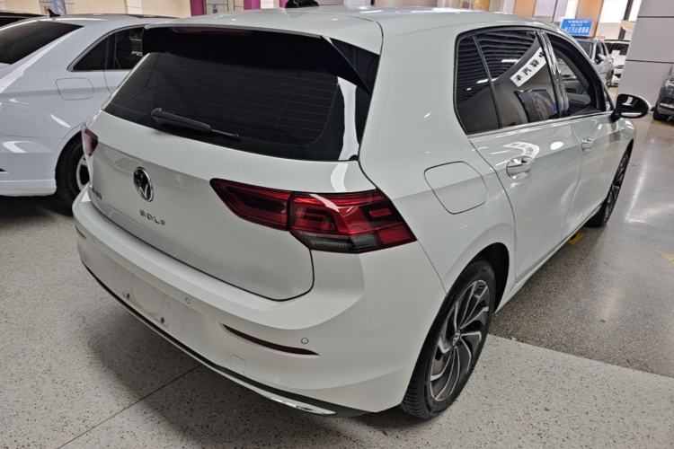 Used Volkswagen Golf 2023 Facelift 280TSI DSG Pro Rear Right 45 Deg