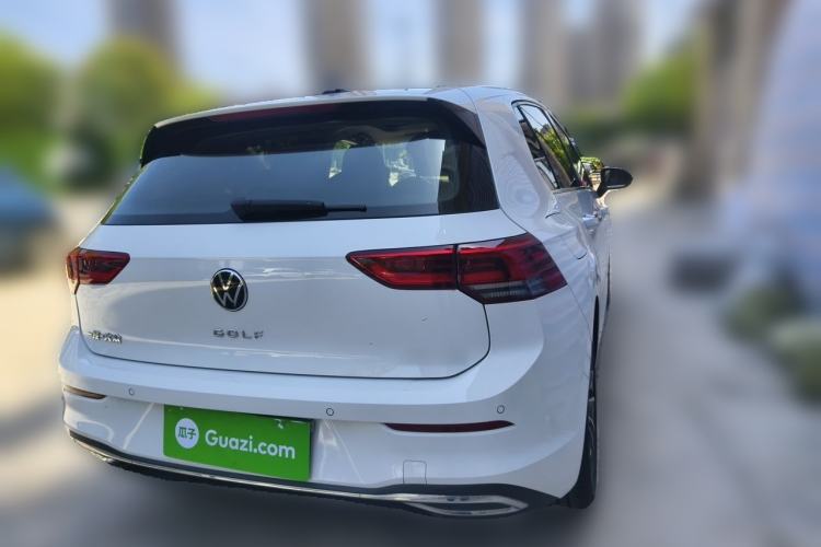 Used Volkswagen Golf 2023 Facelift 280TSI DSG Pro Rear Right 45 Deg