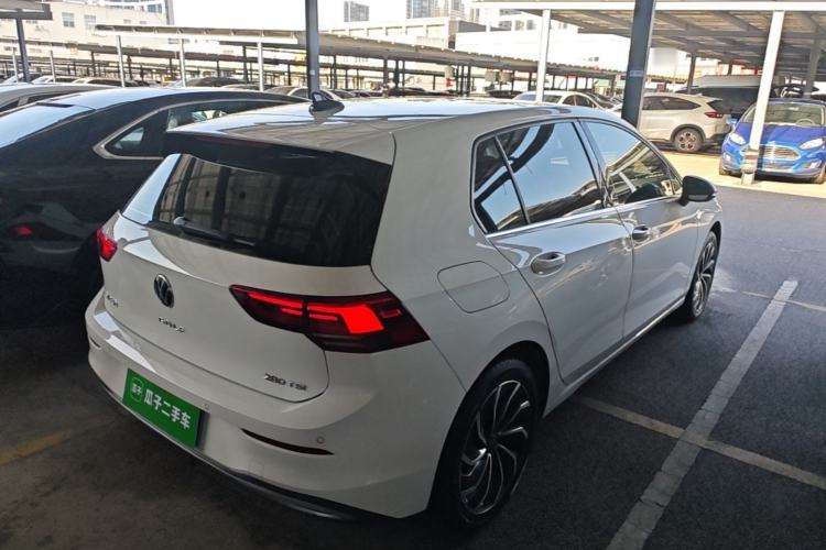 Used Volkswagen Golf 2023 280TSI DSG Pro Rear Right 45 Deg