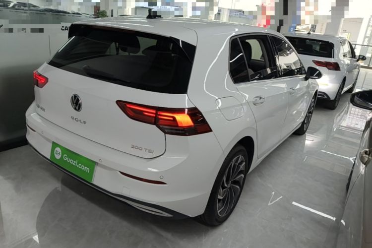 Used Volkswagen Golf 2023 200TSI DSG Pro Rear Right 45 Deg
