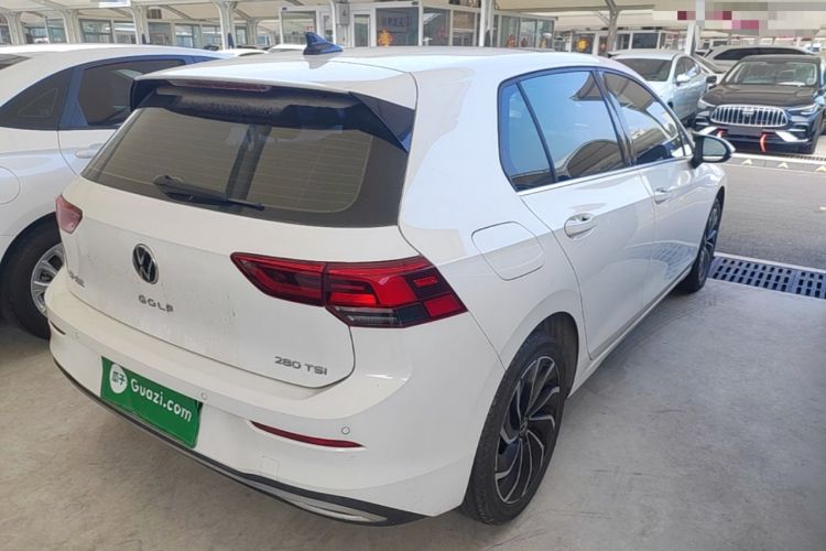 Used Volkswagen Golf 2023 280TSI DSG Pro Rear Right 45 Deg