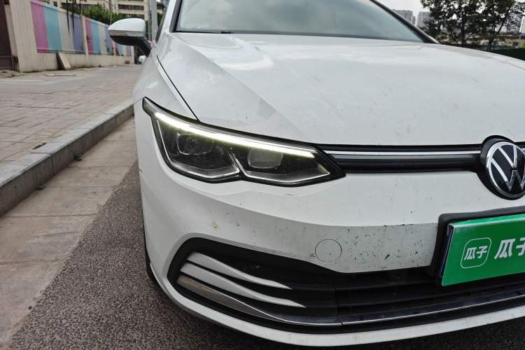 Used Volkswagen Golf 2023 Facelift 280TSI DSG Pro Right Front Headlight