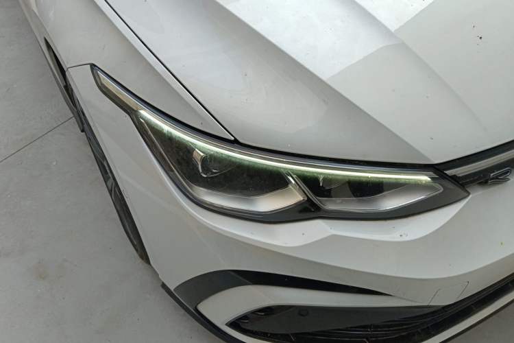 Used Volkswagen Golf 2023 280TSI DSG R-Line Lite Right Front Headlight