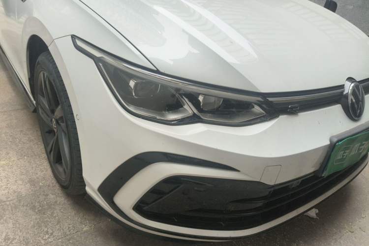 Used Volkswagen Golf 2023 280TSI DSG R-Line Lite Right Front Headlight