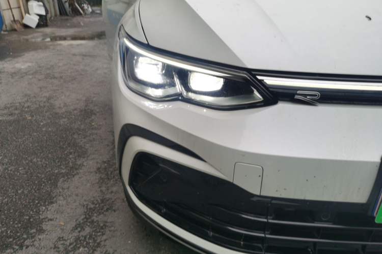 Used Volkswagen Golf 2023 Facelift 280TSI DSG R-Line Lite Right Front Headlight
