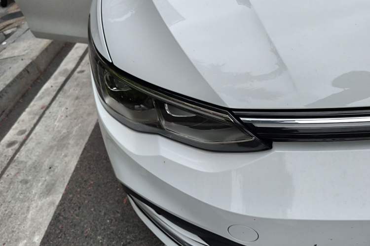 Used Volkswagen Golf 2023 Facelift 280TSI DSG Pro Right Front Headlight