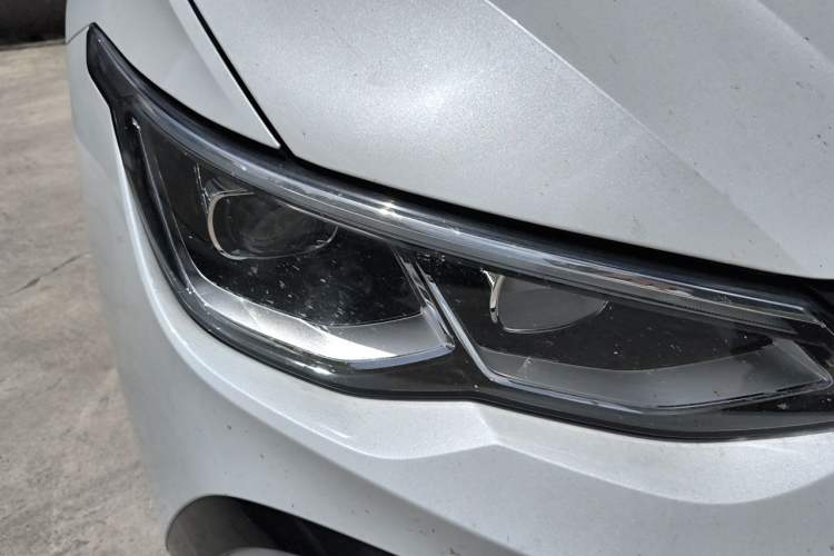Used Volkswagen Golf 2023 Facelift 280TSI DSG R-Line Lite Right Front Headlight