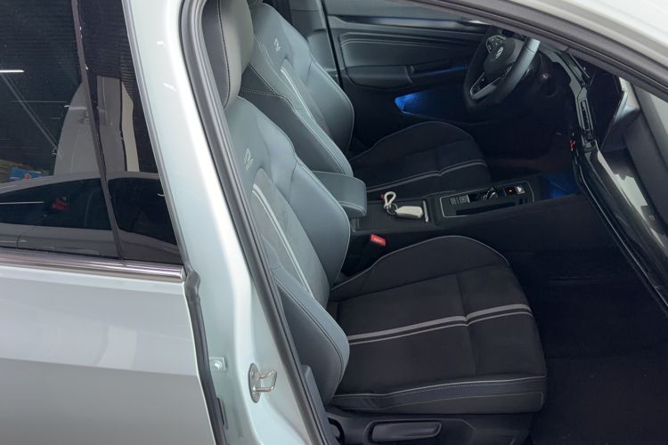 Used Volkswagen Golf 2023 Facelift 280TSI DSG R-Line Lite Right Front Seat