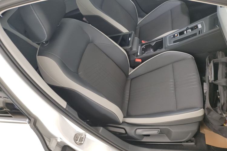 Used Volkswagen Golf 2023 280TSI DSG Pro Right Front Seat