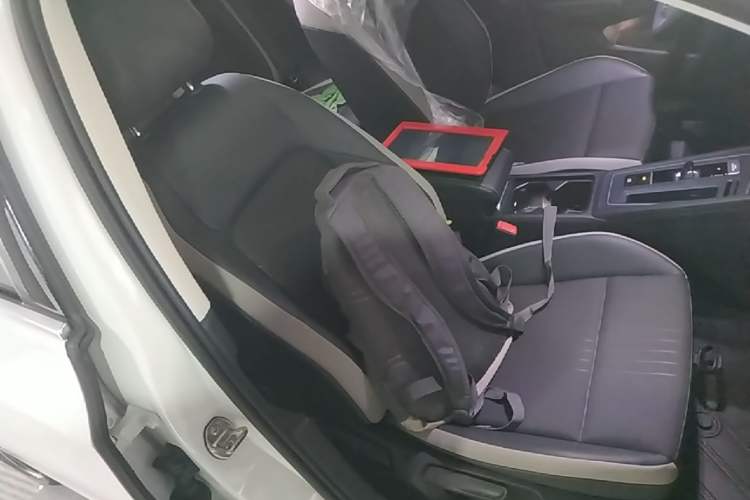 Used Volkswagen Golf 2023 Facelift 280TSI DSG Pro Right Front Seat