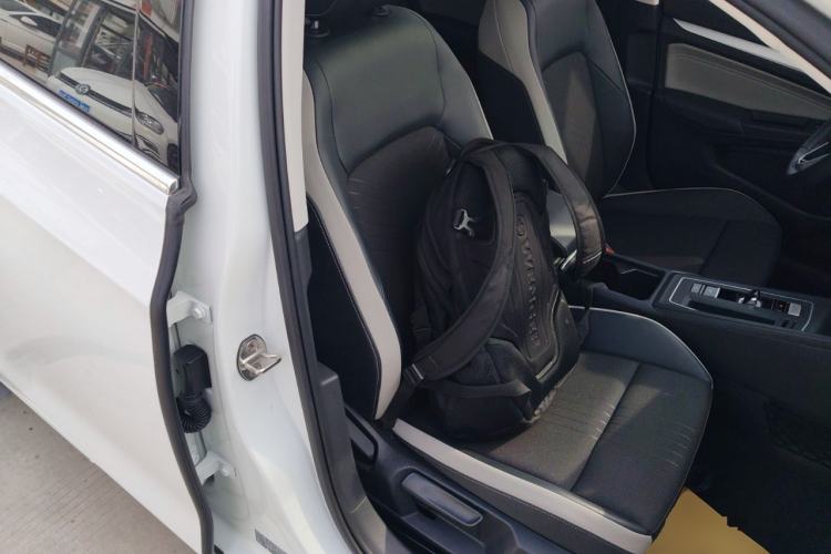 Used Volkswagen Golf 2023 280TSI DSG Pro Right Front Seat