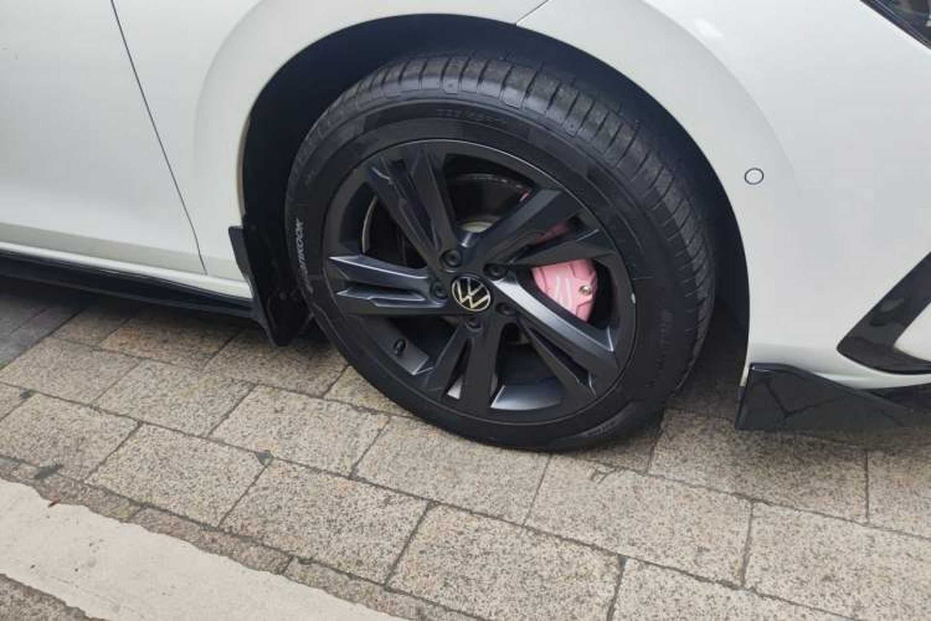 Used Volkswagen Golf 2023 Facelift 280TSI DSG R-Line Right Front Wheel Hub