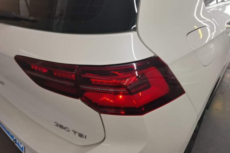 Used Volkswagen Golf 2023 Facelift 280TSI DSG R-Line Lite Right Rear Taillight