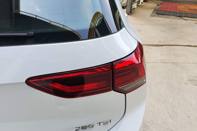 Used Volkswagen Golf 2023 280TSI DSG Pro Right Rear Taillight