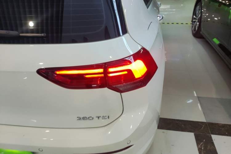 Used Volkswagen Golf 2023 Facelift 280TSI DSG Pro Right Rear Taillight