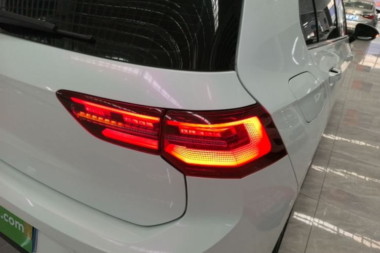 Used Volkswagen Golf 2023 Facelift 280TSI DSG R-Line Lite Right Rear Taillight