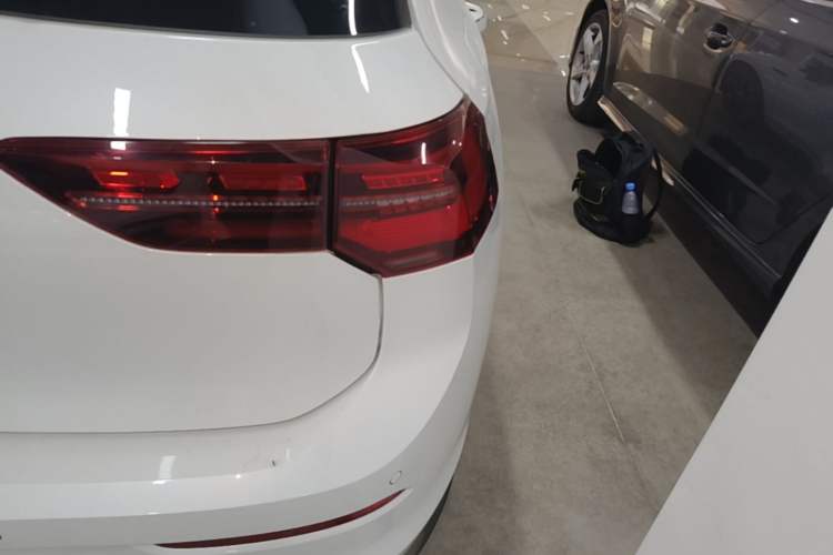 Used Volkswagen Golf 2023 Facelift 280TSI DSG R-Line Lite Right Rear Taillight