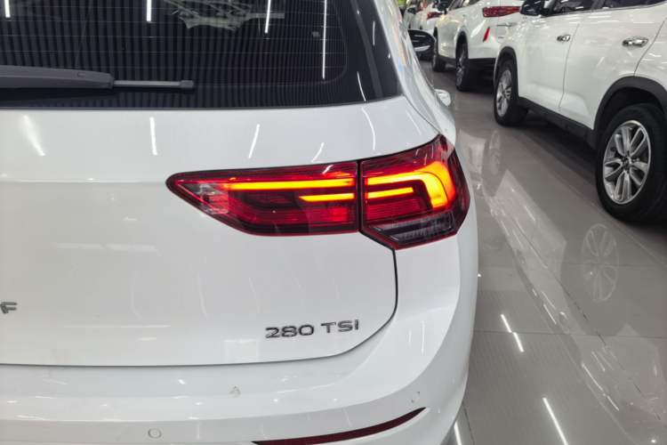 Used Volkswagen Golf 2023 Facelift 280TSI DSG Pro Right Rear Taillight