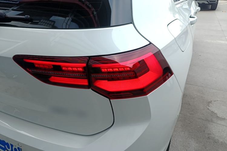 Used Volkswagen Golf 2023 Facelift 280TSI DSG R-Line Lite Right Rear Taillight