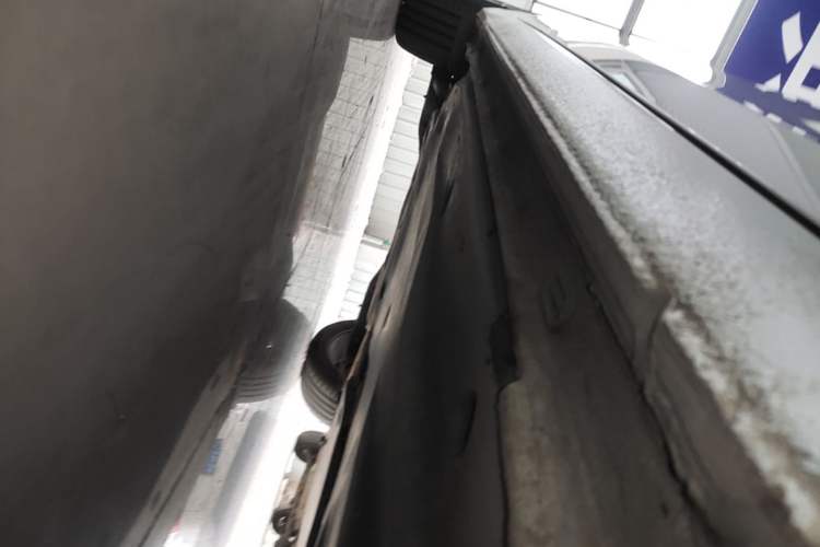 Used Volkswagen Golf 2023 Facelift 280TSI DSG Pro Right Side Sill