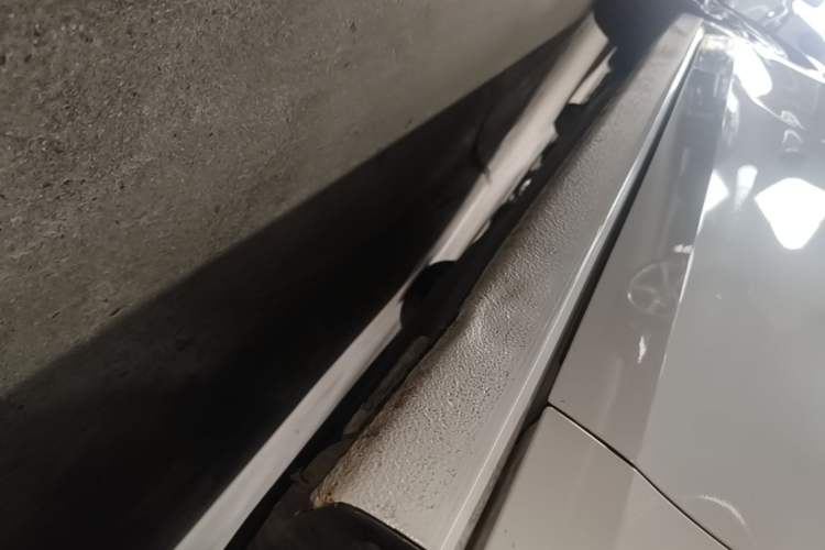 Used Volkswagen Golf 2023 280TSI DSG Pro Right Side Sill
