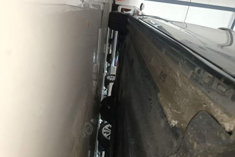 Used Volkswagen Golf 2023 Facelift 280TSI DSG R-Line Right Side Sill