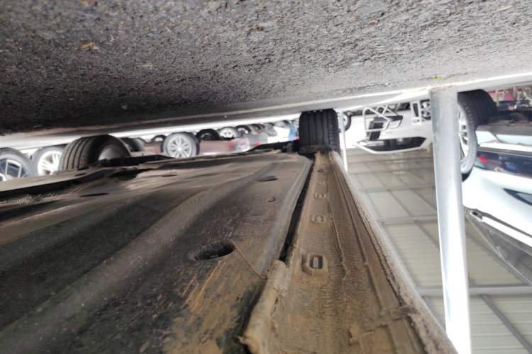 Used Volkswagen Golf 2023 280TSI DSG Pro Right Side Sill