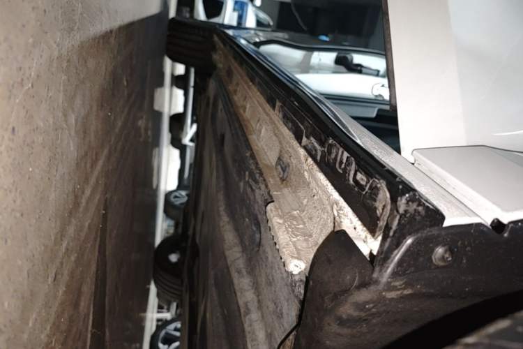 Used Volkswagen Golf 2023 280TSI DSG R-Line Lite Right Side Sill