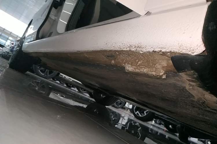 Used Volkswagen Golf 2023 Facelift 280TSI DSG Pro Right Side Sill