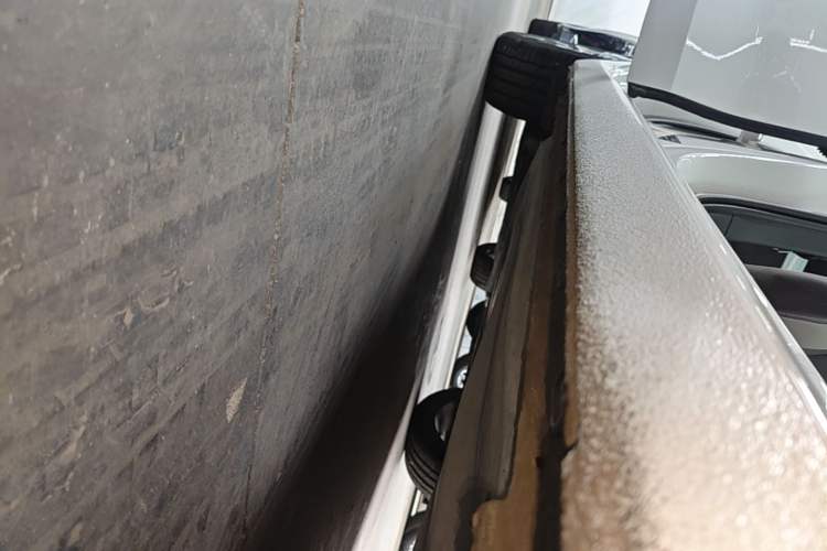 Used Volkswagen Golf 2023 Facelift 280TSI DSG Pro Right Side Sill