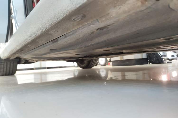 Used Volkswagen Golf 2023 280TSI DSG Pro Right Side Sill