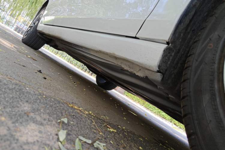 Used Volkswagen Golf 2023 Facelift 280TSI DSG Pro Right Side Sill