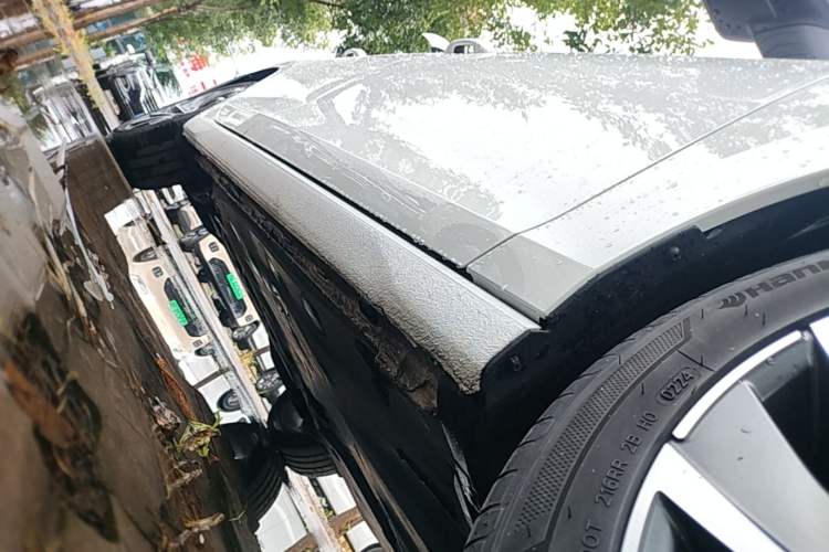 Used Volkswagen Golf 2023 Facelift 280TSI DSG Pro Right Side Sill