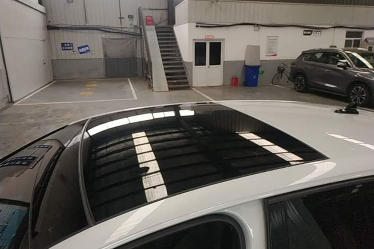 Used Volkswagen Golf 2023 Facelift 280TSI DSG R-Line Roof