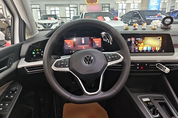 Used Volkswagen Golf 2023 Facelift 280TSI DSG Pro Steering Wheel