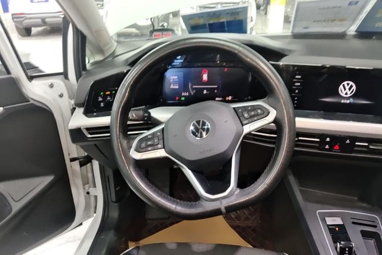 Used Volkswagen Golf 2023 Facelift 280TSI DSG Pro Steering Wheel