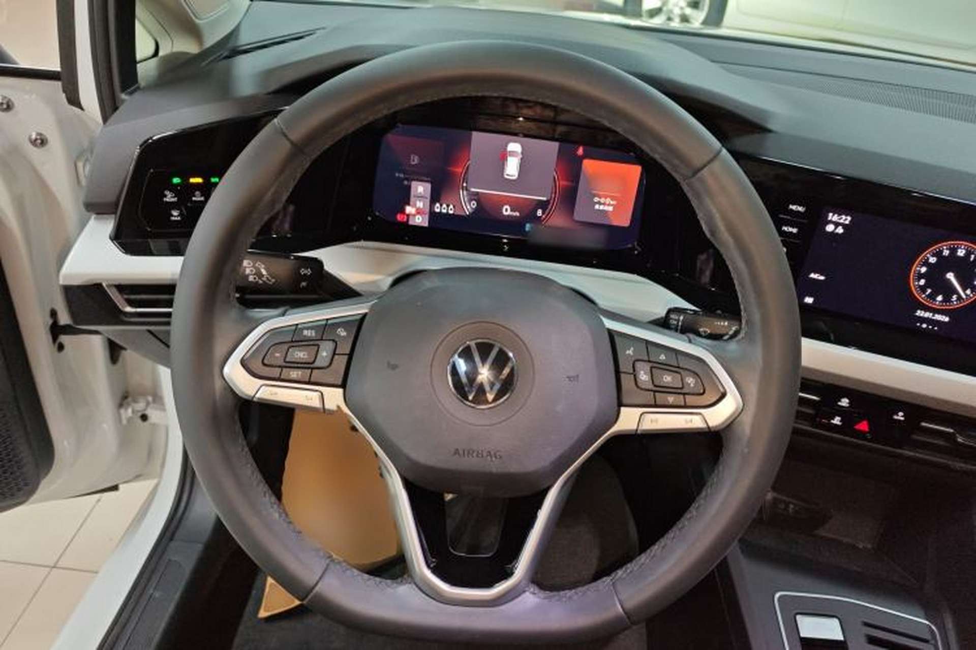 Used Volkswagen Golf 2023 280TSI DSG Pro Steering Wheel