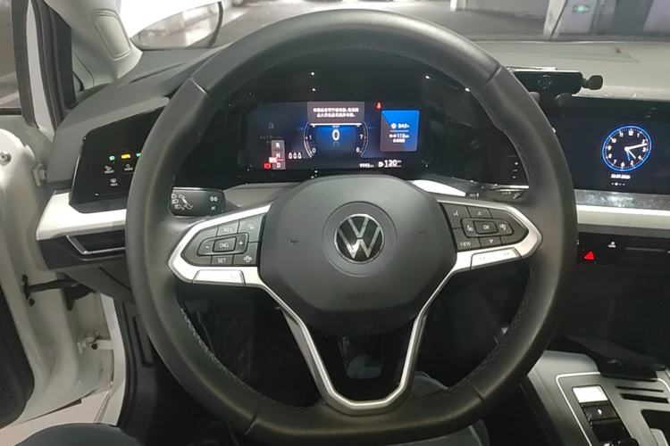 Used Volkswagen Golf 2023 280TSI DSG Pro Steering Wheel