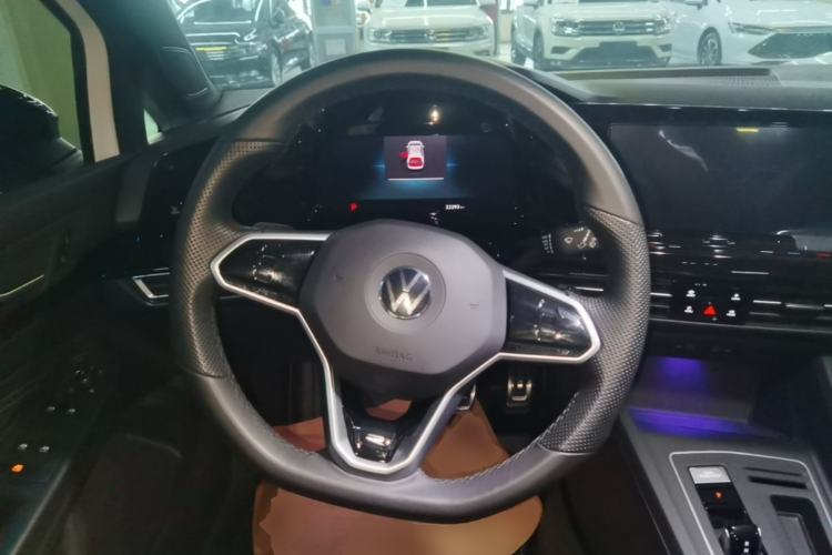 Used Volkswagen Golf 2023 Facelift 280TSI DSG R-Line Lite Steering Wheel