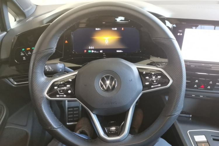 Used Volkswagen Golf 2023 280TSI DSG R-Line Lite Steering Wheel