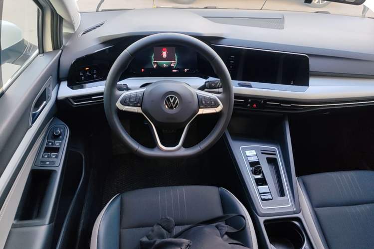 Used Volkswagen Golf 2023 Facelift 280TSI DSG Pro Steering Wheel