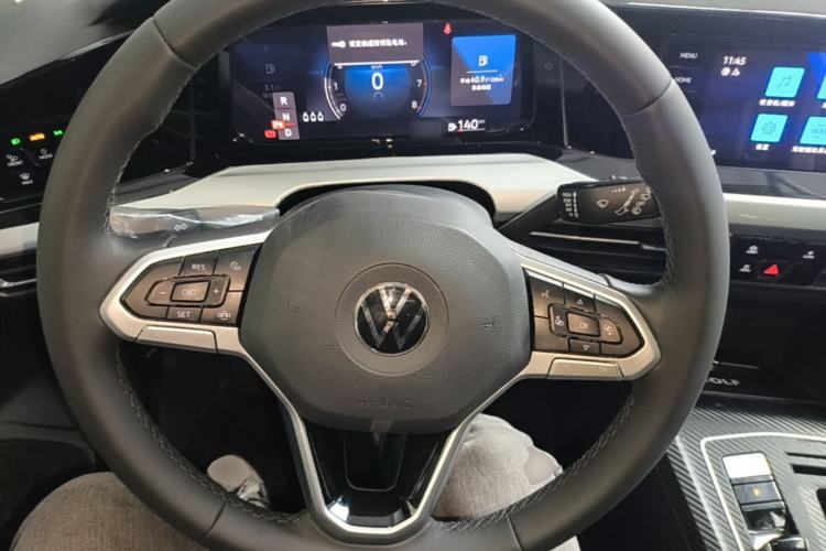 Used Volkswagen Golf 2023 Facelift 280TSI DSG Pro Steering Wheel