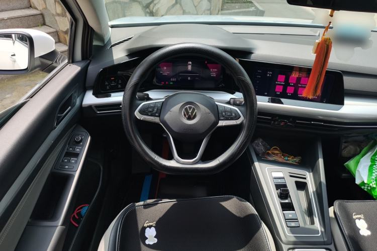 Used Volkswagen Golf 2023 Facelift 280TSI DSG Pro Steering Wheel