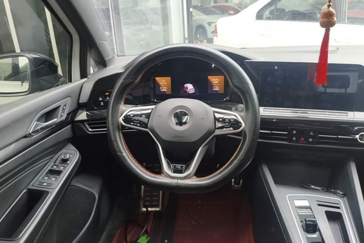 Used Volkswagen Golf 2023 Facelift 280TSI DSG R-Line Lite Steering Wheel