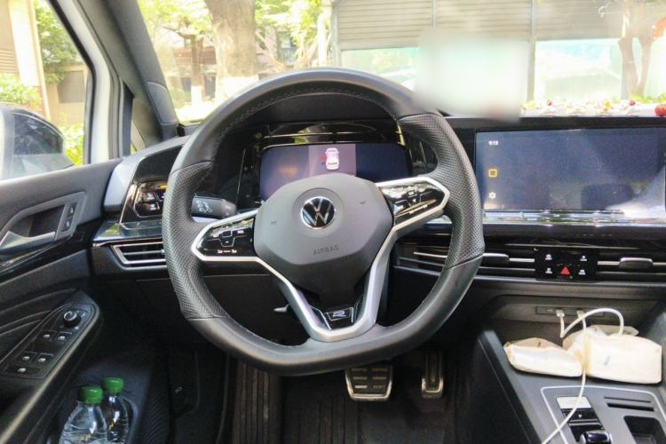 Used Volkswagen Golf 2023 280TSI DSG R-Line Lite Steering Wheel