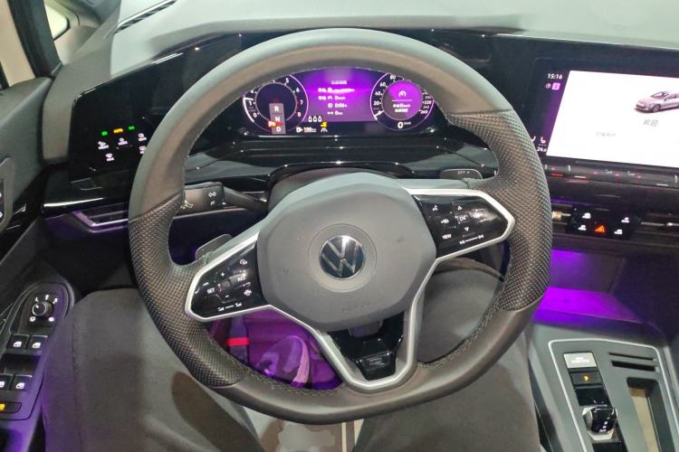 Used Volkswagen Golf 2023 Facelift 280TSI DSG R-Line Lite Steering Wheel