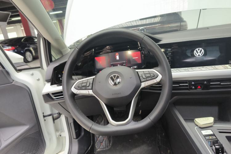 Used Volkswagen Golf 2023 280TSI DSG Pro Steering Wheel