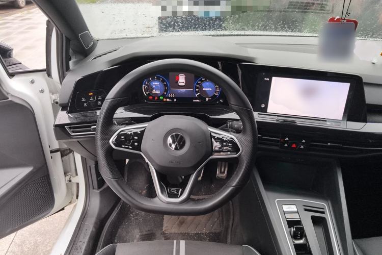 Used Volkswagen Golf 2023 Facelift 280TSI DSG R-Line Lite Steering Wheel