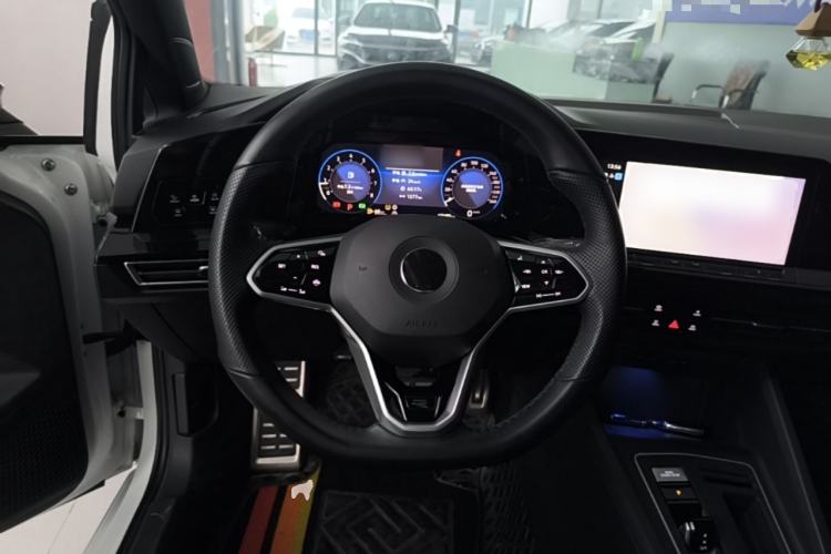 Used Volkswagen Golf 2023 280TSI DSG R-Line Lite Steering Wheel
