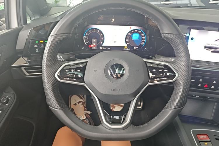 Used Volkswagen Golf 2023 Facelift 280TSI DSG R-Line Steering Wheel